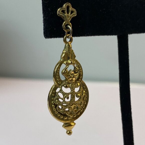 Gold-Tone Filigree Dangle Earrings With Ornate Design & Fleur De Lis Accents - Picture 8 of 10